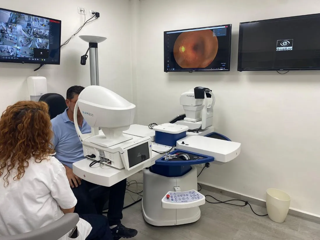 WAM 800 + Crystalvue — מכון עיניים